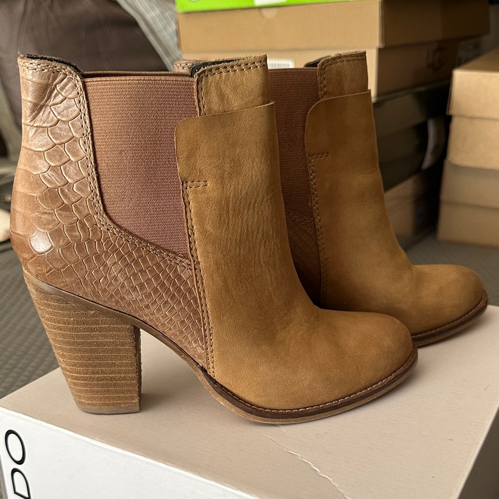 Aldo Brown Textured Ankle Booties
